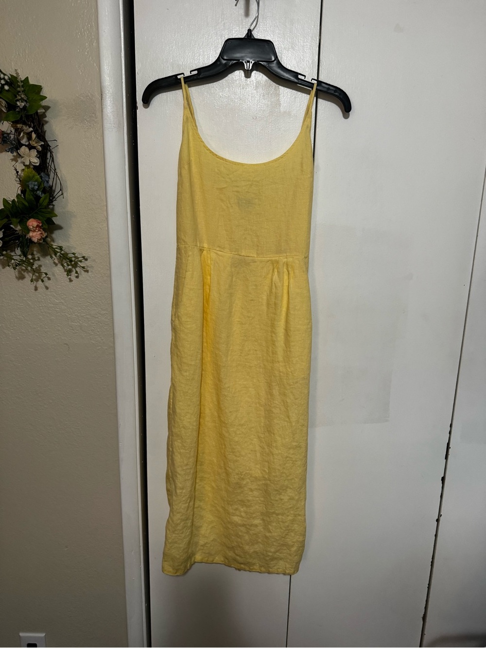Quince 100% European Linen Scoop
Neck Midi Dress in yellow
